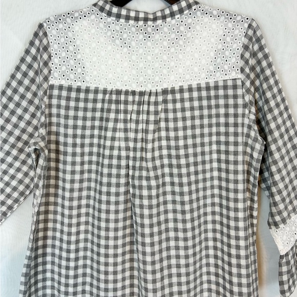 NEW Suzanne Betro Gray Gingham And Lace Peasant Top / Small - Picture 8 of 9